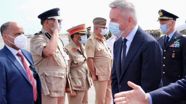 Italia e Libia firmano accordo cooperazione militare: aiuterà la liberazione dei 18 pescatori sequestrati da 3 mesi a Bengasi?