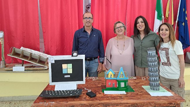 Marsala, “Imball’Arte” all’I.C. “S. Pellegrino” il riciclo diviene una mostra