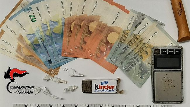 Arrestato 18enne alcamese per spaccio di stupefacenti 