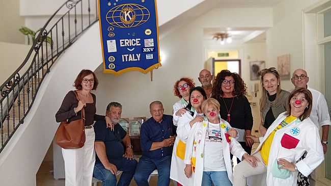 ​“Festa dei nonni”, iniziativa del Kiwanis di Erice in casa alloggio per anziani