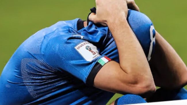 Italia fuori dal Mondiale di Calcio (per la terza volta consecutiva). Sistema a nudo: il fallimento non è un caso