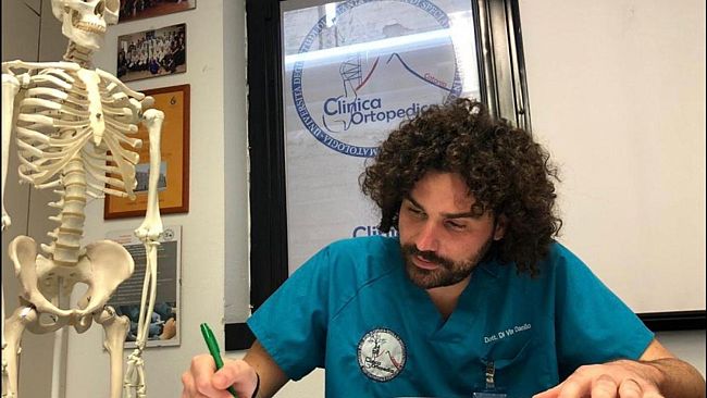 La rizartrosi, cause e rimedi: ne parliamo con il dottor Danilo Di Via