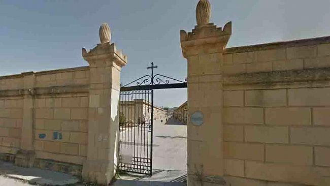 Mazara, piano estumulazione reparto n. 12 del vecchio cimitero