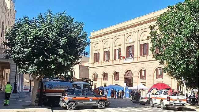 ​Trapani. Esercitazioni a scuola e mostre all’insegna di prevenzione e sicurezza