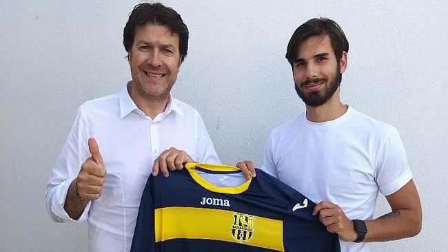 Mazara calcio: L’attaccante Domenico Messina riconfermato in gialloblu