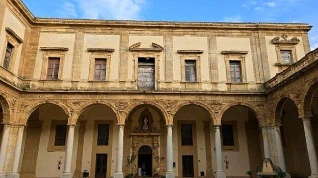 Mazara, il vecchio Liceo Classico diventerà sede di formazione post-universitaria