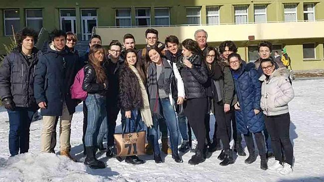 marsala-un-weekend-di-matematica-fisica-e-astrofisica-per-17-ragazzi-del-liceo-scientifico-p-ruggieri