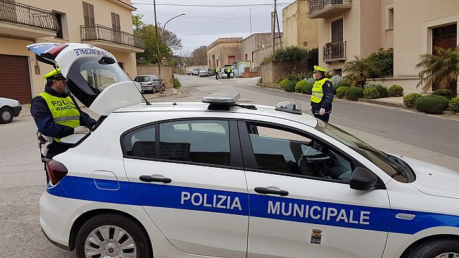 Partanna, un soggetto non registrato, individuato grazie all’attività di controllo della Polizia Municipale