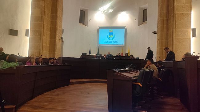 Mazara, maggioranza ed opposizione condividono ed approvano “Maxi Regolamento” per la definizione agevolata dei tributi