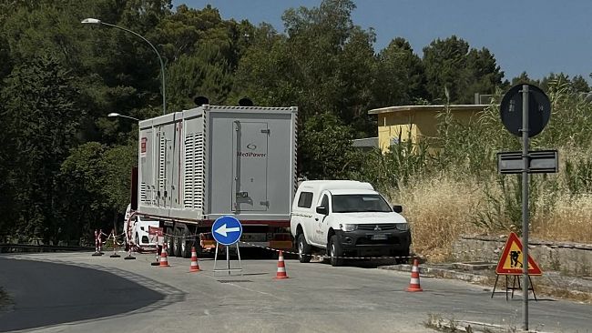 Salemi, guasto alla rete elettrica. Scalisi: “interventi urgenti in corso per consentire il ripristino del servizio”