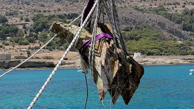 Levanzo, recuperato un rostro scoperto da Sebastiano Tusa