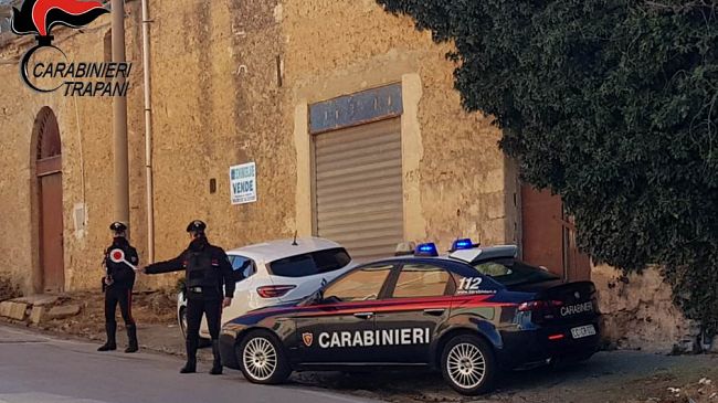 Alcamo, finisce ai domiciliari il 19enne presunto ladro seriale