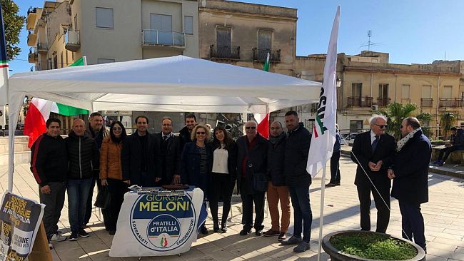 VIDEO – Fratelli d’Italia Castelvetrano ha promosso una raccolta firme
