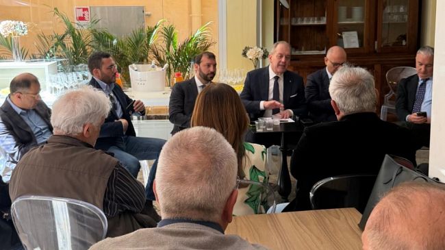 ​Trapani. Sottosegretario La Pietra incontra rappresentanti di agricoltura e pesca