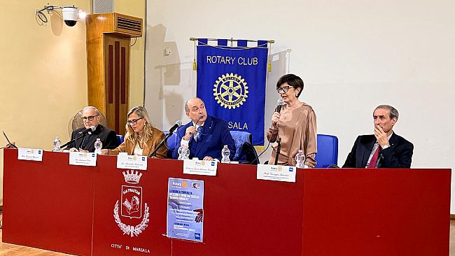 Marsala, il Rotary Club riflette sul rapporto tra intelligenza artificiale e dignità umana