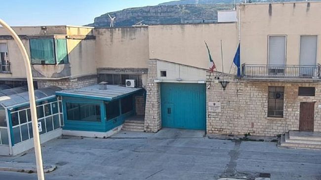 Trapani, agente della Penitenziaria ferito in carcere