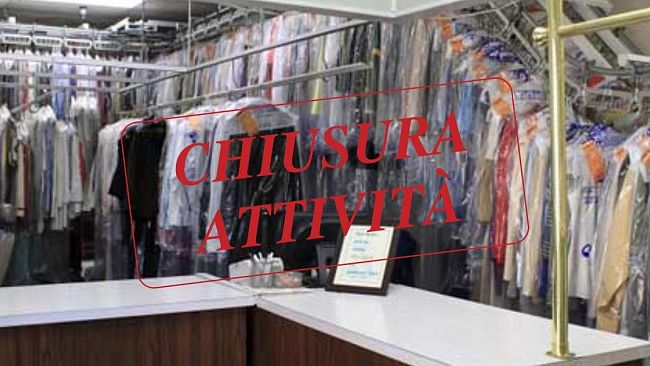 Chiude la lavanderia, l'appello dei titolari