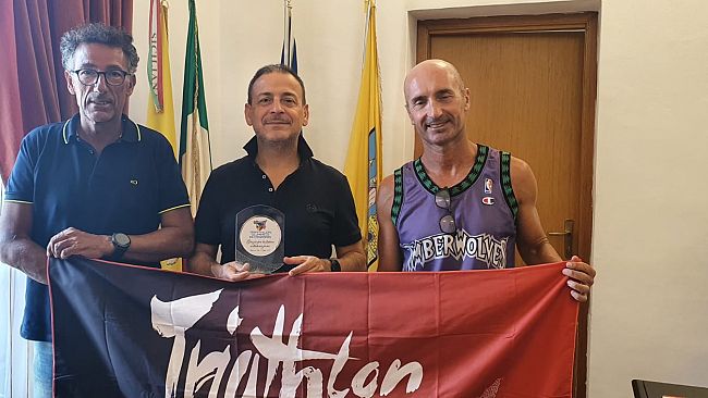 Il sindaco Quinci incontra gli atleti della Polisportiva Triathlon Mazara