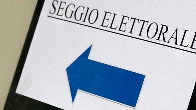 ​Legge elettorale, da Agrigento la richiesta di reintrodurre le preferenze: manifestazione davanti alla Prefettura