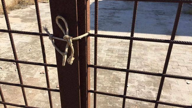 Mazara, una rete idrica colabrodo, migliaia di cittadini senz’acqua e pozzi in abbandono e senza controllo.