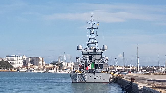 Percepiva il reddito di cittadinanza uno dei 17 arrestati nell’operazione GdF per contrasto contrabbando sigarette