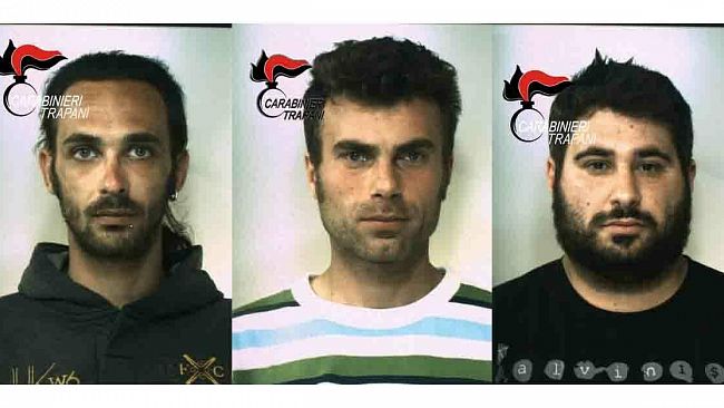 Castelvetrano, tre arresti dei Carabinieri per detenzione di sostanze stupefacenti ai fini di spaccio