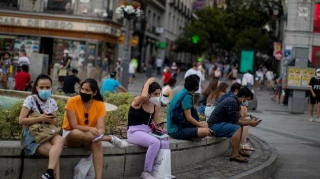 Covid, il nuovo decreto sulle riaperture. Stop al coprifuoco da giugno