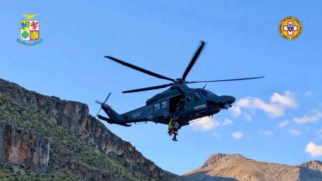 Turista tedesca infortunata allo Zingaro, scatta l'intervento di soccorso