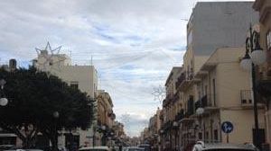 Luminarie anche quest’anno solo nel centro storico? Un noleggio più alto rispetto agli anni scorsi e per meno giorni.