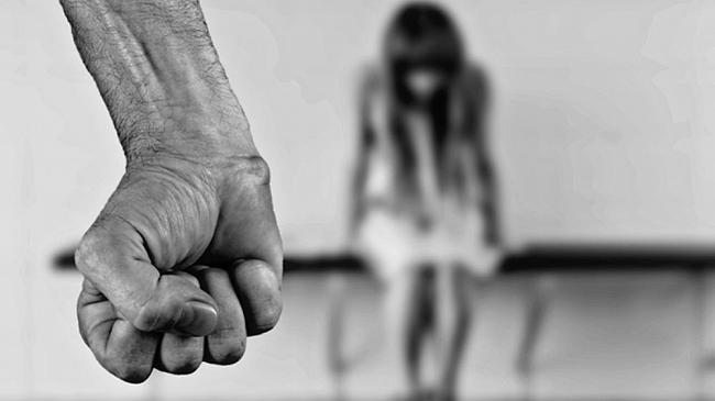 Ridotta a 3 anni la pena per un finanziere mazarese accusato di lesioni gravissime nei confronti della moglie