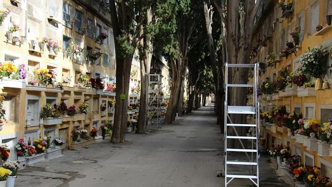 Marsala, Venticinque nuove scale al cimitero urbano