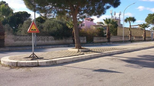 Mazara, collaudati i nuovi dossi ecosostenibili in via Mons. Costantino Trapani