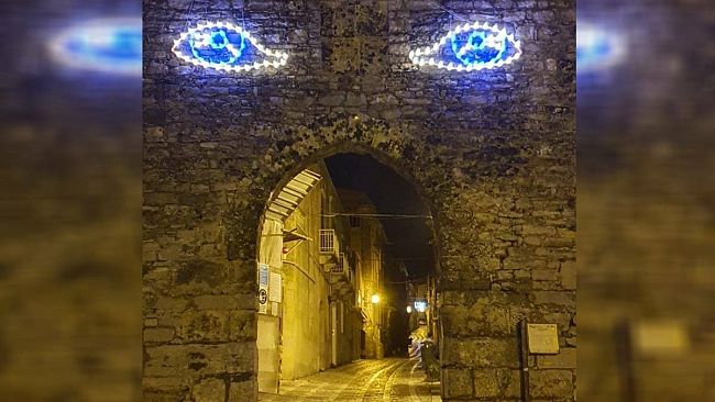 Erice, le opere dell’artista Pellegrino e le musiche di Battiato per il Natale del borgo