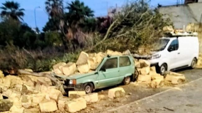 Mazara, tromba d'aria provoca diversi danni nella zona di via Salemi  