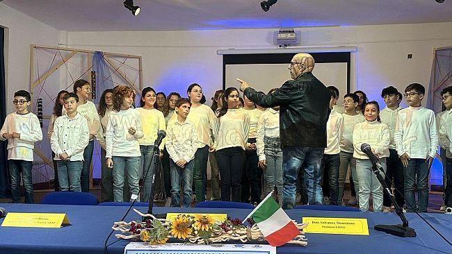​Ali della Libertà: Celebrazione dei Diritti dell'Infanzia e dell'Adolescenza