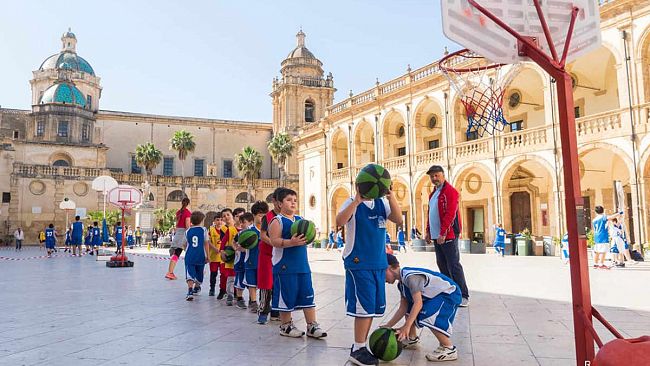 Mazara, successo della  Festa del Minibasket. Intervista ad Alberto Ditta
