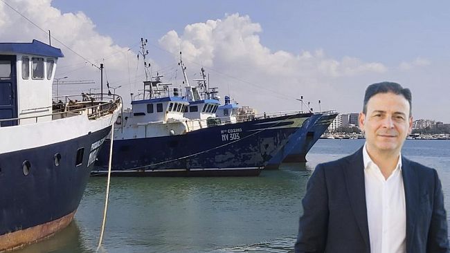 Pescherecci sequestrati a Bengasi, il sindaco Quinci: “non ho conferma ufficiale di uno scambio…”