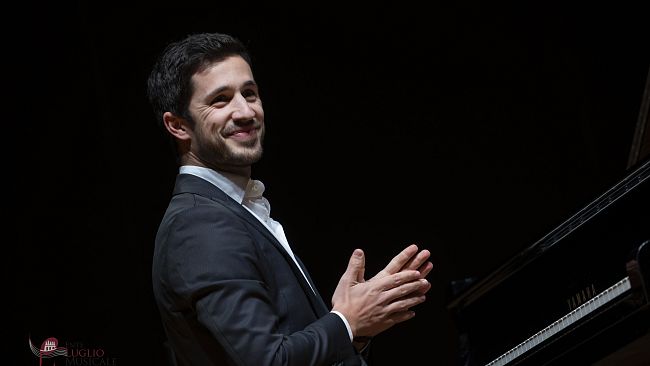 Trapani. Il pianoforte 