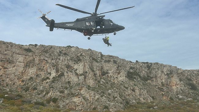 ​San Vito Lo Capo, esercitazione congiunta per l’82° Centro Sar e il Soccorso Alpino
