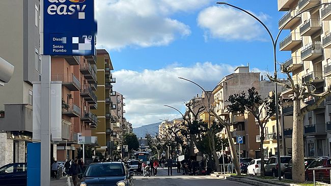 Alcamo, grave incidente in viale Europa. Condizioni critiche per un giovane