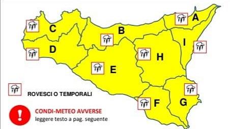 Allerta meteo, forti piogge con raffiche di vento nel trapanese