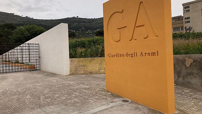 ​Erice, incendio doloso al Giardino degli Aromi