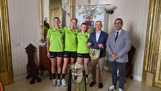 ​Trapani. Delegazione della Handball Erice a Palazzo Riccio di Morana
