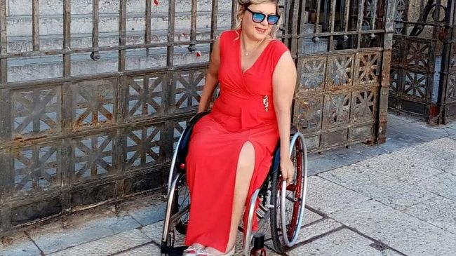 Petrosino. Dagli appelli sui social alla solidarietà: Giusy Barraco può tornare a danzare grazie a una nuova carrozzina