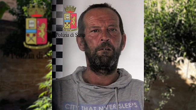 Mazara: Arresto in flagranza di due cittadini mazaresi per coltivazione e detenzione ai fini di spaccio di sostanza stupefacente del tipo marijuana.