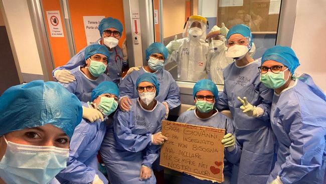 Coronavirus, dimesso ultimo paziente in terapia intensiva dal Covid Hospital