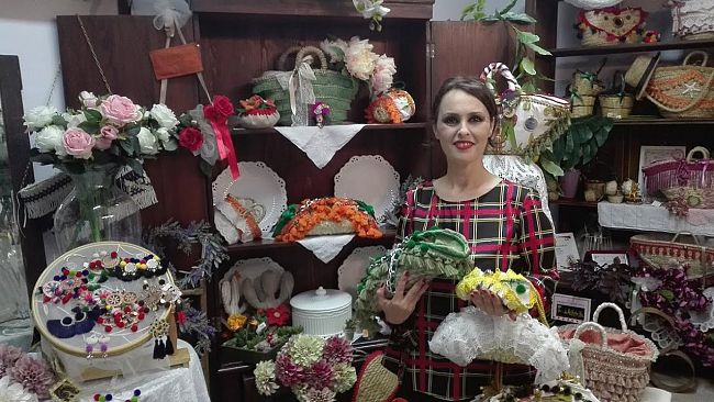 arte-da-indossare-con-le-creazioni-di-giusy-di-benedetto
