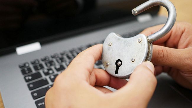 Anche le pagine Facebook verificate possono essere violate e diffondere malware