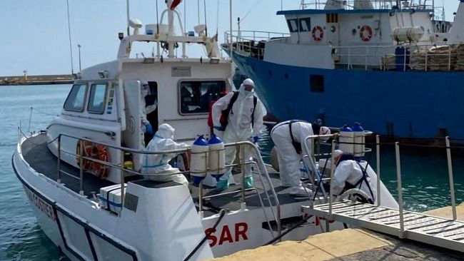 La guardia costiera di Mazara salva migrante colpito da arresto cardiaco