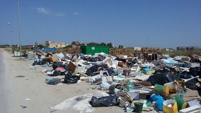 La Voce: “Il Sindaco Cristaldi, la raccolta differenziata e l’ennesimo flop sul fronte dei rifiuti”.